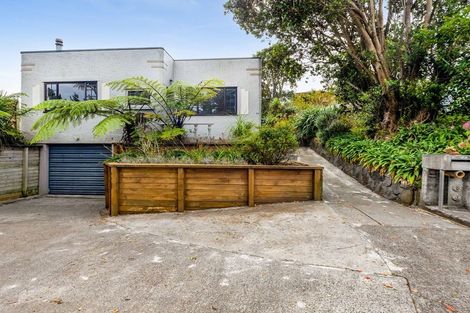 Photo of property in 20 Parris Street, Moturoa, New Plymouth, 4310
