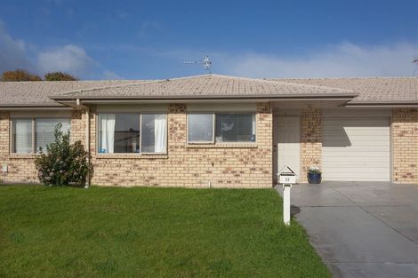 Photo of property in 28 Carlas Way, Ranui, Auckland, 0612