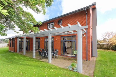 Photo of property in 96g Branch Road, Highlands Park, New Plymouth, 4312