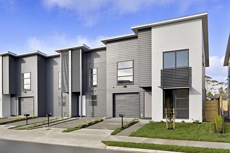 Photo of property in 21 Vincent Mcgrath Crescent, Swanson, Auckland, 0614