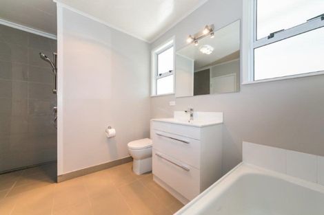 Photo of property in 34a Napier Road, Havelock North, 4130