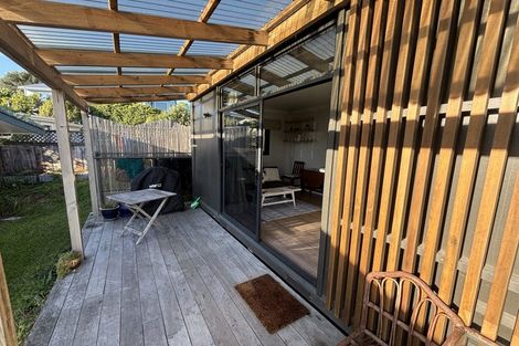 Photo of property in 8 Jeep Road, Raumati South, Paraparaumu, 5032