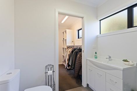 Photo of property in 14 Duncans Way, Otaki Beach, Otaki, 5512