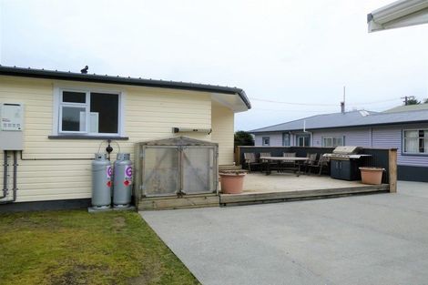 Photo of property in 17 Ashmore Avenue, Cobden, Greymouth, 7802