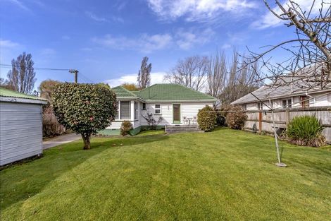 Photo of property in 930 Avonside Drive, Avondale, Christchurch, 8061