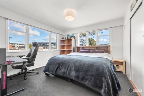 Photo of property in 58 Wai-iti Crescent, Woburn, Lower Hutt, 5010