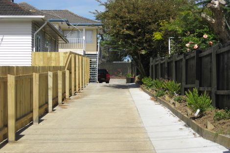 Photo of property in 2/23 Crawford Avenue, Mangere Bridge, Auckland, 2022