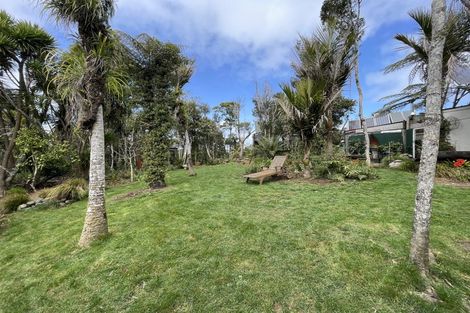 Photo of property in 115-117 Anawhata Road, Anawhata, Auckland, 0772