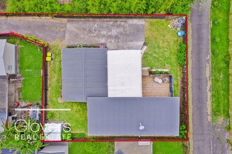 Photo of property in 2/30 Ranui Station Road, Ranui, Auckland, 0612