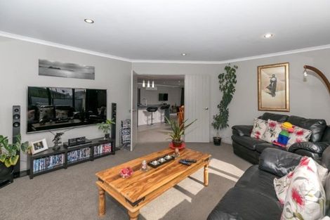 Photo of property in 19 Okoroire Street, Tirau, 3410