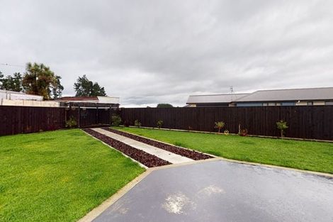 Photo of property in 15 George Street, Bulls, 4818