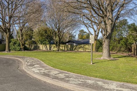 Photo of property in 5 Kinrara Place, Halswell, Christchurch, 8025