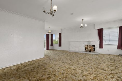 Photo of property in 100 Sylvan Avenue, Northcote, Auckland, 0627