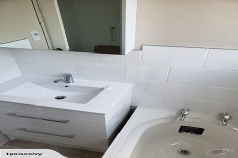 Photo of property in 19 Penion Drive, Flat Bush, Auckland, 2023