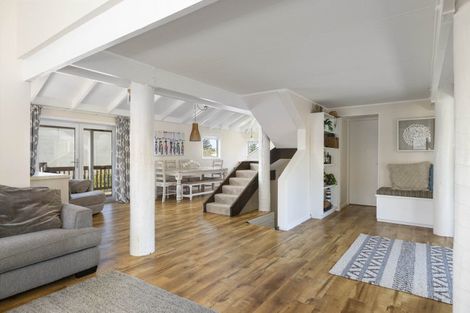 Photo of property in 16 Palm Parade, Riversdale Beach, Masterton, 5872