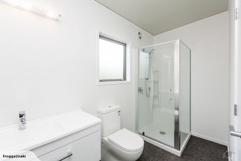 Photo of property in 30a Doone Street, Lynmouth, New Plymouth, 4310