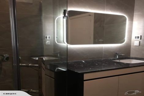 Photo of property in 18 Rathmullen Place, Pinehill, Auckland, 0632