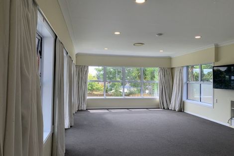 Photo of property in 18 Mckean Avenue, Manurewa, Auckland, 2102