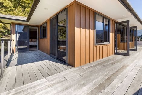 Photo of property in 103 Main Rd Havelock, Havelock, 7100