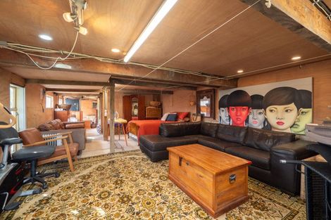 Photo of property in 9 Robertson Street, Russell, 0202