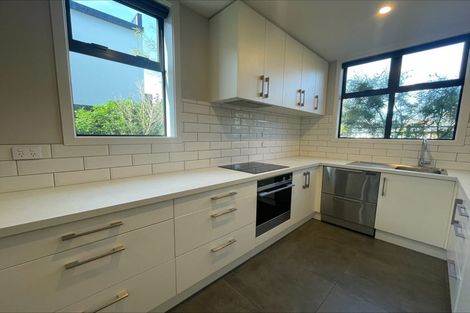 Photo of property in 2/269 Kilmore Street, Christchurch Central, Christchurch, 8011