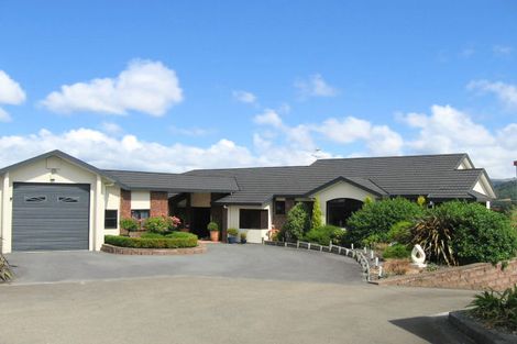 Photo of property in 17 Vernon Grove, Brown Owl, Upper Hutt, 5018