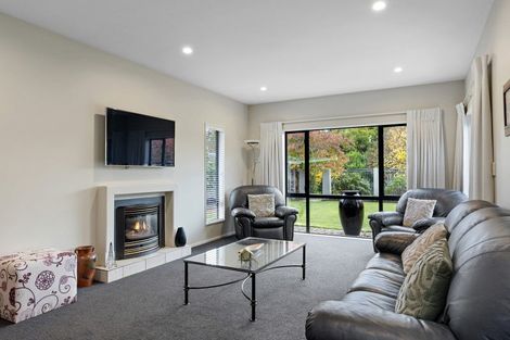 Photo of property in 110 Regent's Park Drive, Casebrook, Christchurch, 8051