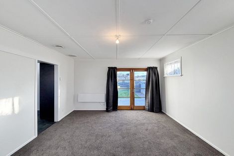 Photo of property in 30 Field Street, Aramoho, Whanganui, 4500