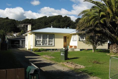 Photo of property in 12 Moohan Street, Wainuiomata, Lower Hutt, 5014