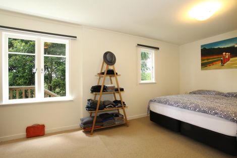 Photo of property in 6b Cross Street, Raglan, 3225