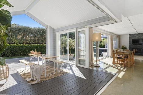 Photo of property in 84a Margaret Drive, Omokoroa, 3114