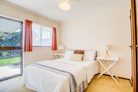 Photo of property in 21 Madill Road, St Andrews, Hamilton, 3200