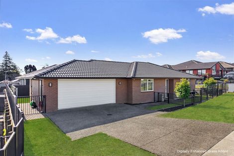 Photo of property in 18 Watene Way, Welcome Bay, Tauranga, 3112