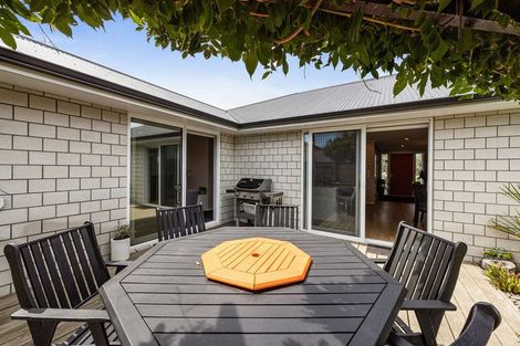 Photo of property in 407 Warburton Crescent, Te Awamutu, 3800