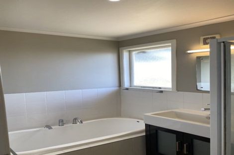 Photo of property in 8 Chorley Avenue, Massey, Auckland, 0614