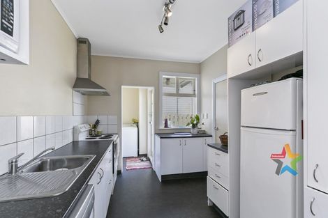 Photo of property in 2 Henry Street, Kilbirnie, Wellington, 6022