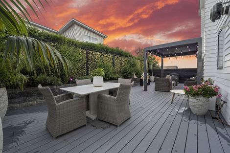 Photo of property in 94 Bomb Point Drive, Hobsonville, Auckland, 0616