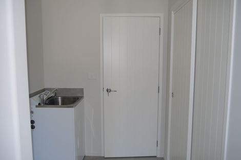 Photo of property in 22 Lacebark Drive, Kinloch, Taupo, 3377