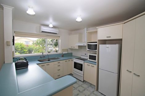 Photo of property in 20 Sackville Street, Fitzroy, New Plymouth, 4312