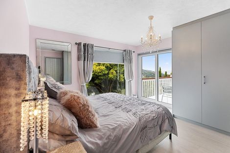 Photo of property in 4 Kilgour Way, Crofton Downs, Wellington, 6035