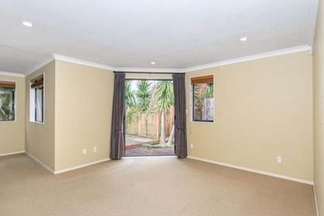 Photo of property in 1042a Heaphy Terrace, Fairfield, Hamilton, 3214