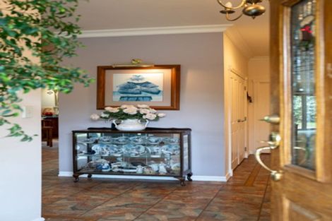 Photo of property in 143 Taylor Street, Cambridge, 3434