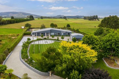 Photo of property in 342a Tararua Road, Levin, 5571