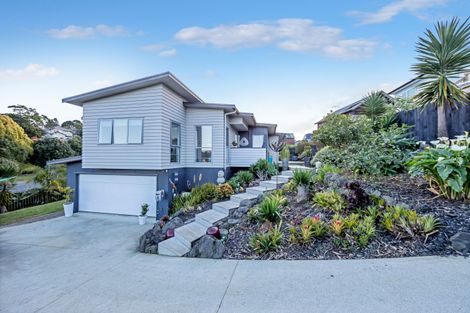 Photo of property in 4a Astrolabe Place, Gulf Harbour, Whangaparaoa, 0930