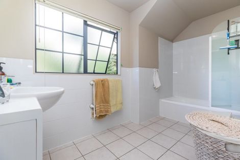 Photo of property in 5/19 Langana Avenue, Browns Bay, Auckland, 0630