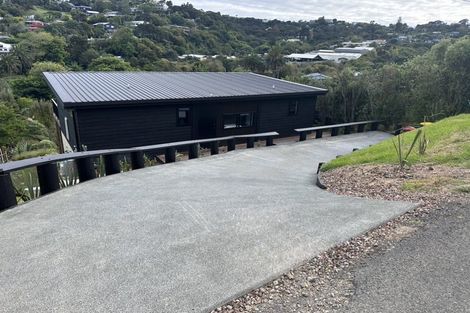 Photo of property in 25 Ocean Road, Surfdale, Waiheke Island, 1081