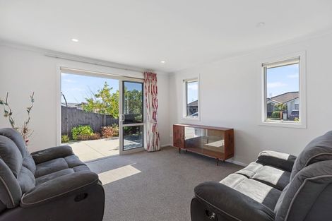 Photo of property in 21 Batty Street, Papamoa Beach, Papamoa, 3118