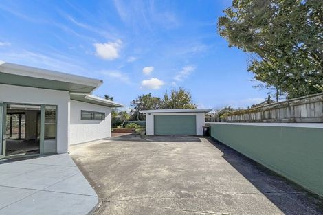 Photo of property in 95 Florence Avenue, Palmerston North, 4414