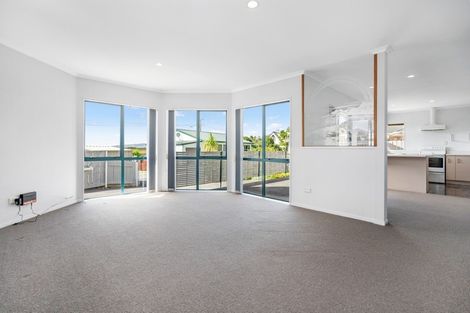 Photo of property in 4 Rainbow Place, Onerahi, Whangarei, 0110