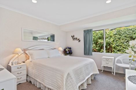 Photo of property in 15 Village Park Drive, Welcome Bay, Tauranga, 3112